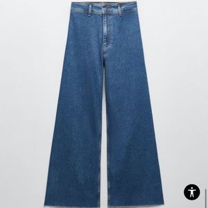 Zara High-Waisted Marine Straight Jeans in Blue